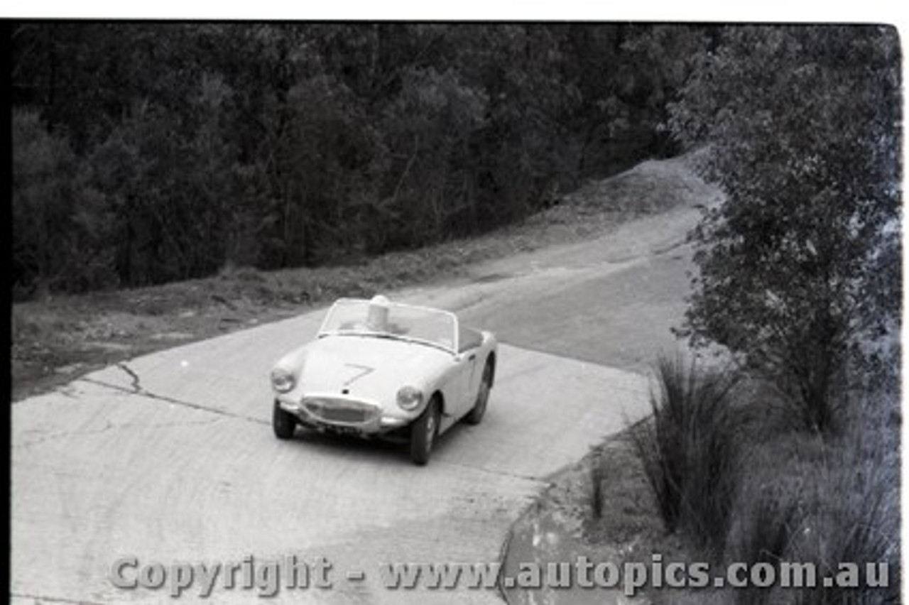 Hepburn Springs - All images from 1960 - Photographer Peter D'Abbs - Code HS60-76