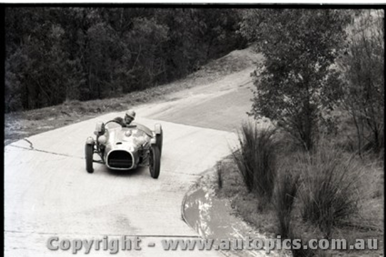 Hepburn Springs - All images from 1960 - Photographer Peter D'Abbs - Code HS60-77