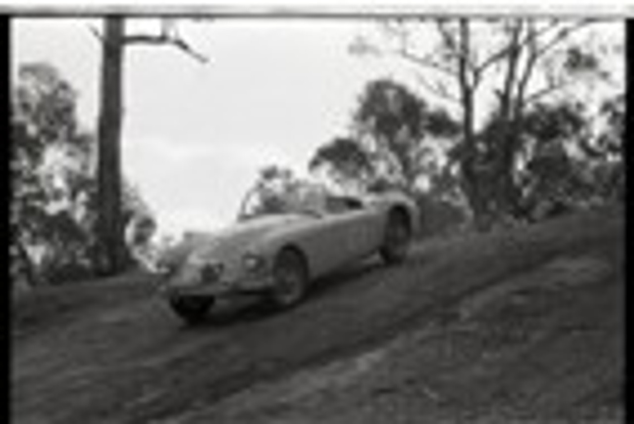 Hepburn Springs - All images from 1960 - Photographer Peter D'Abbs - Code HS60-79