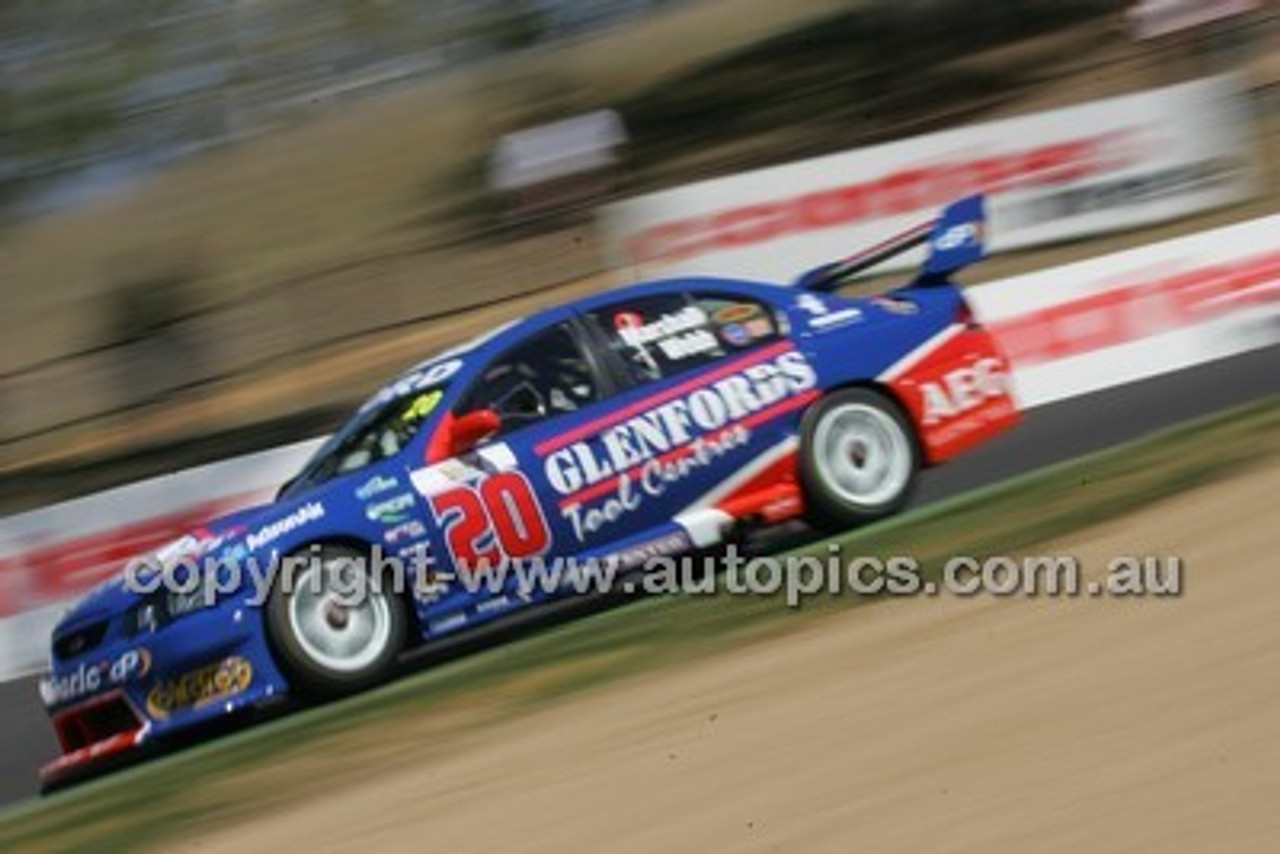 Super Cheap Auto 1000 Bathurst 8th October 2006 - Photographer Marshall Cass - Code 06-MC-B06-057