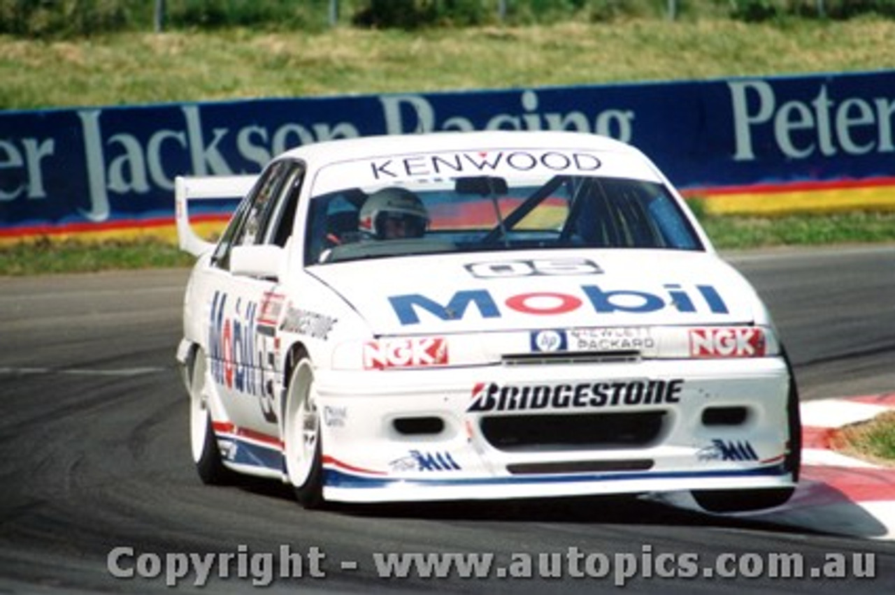 92703  -   Brock / Reuter  -  Holden Commodore VP  Bathurst  1992