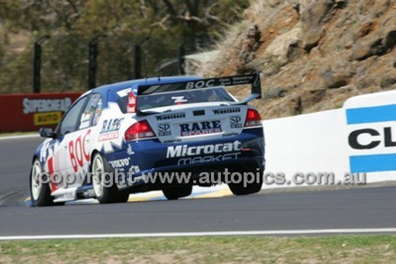 Super Cheap Auto 1000 Bathurst 8th October 2006 - Photographer Marshall Cass - Code 06-MC-B06-098