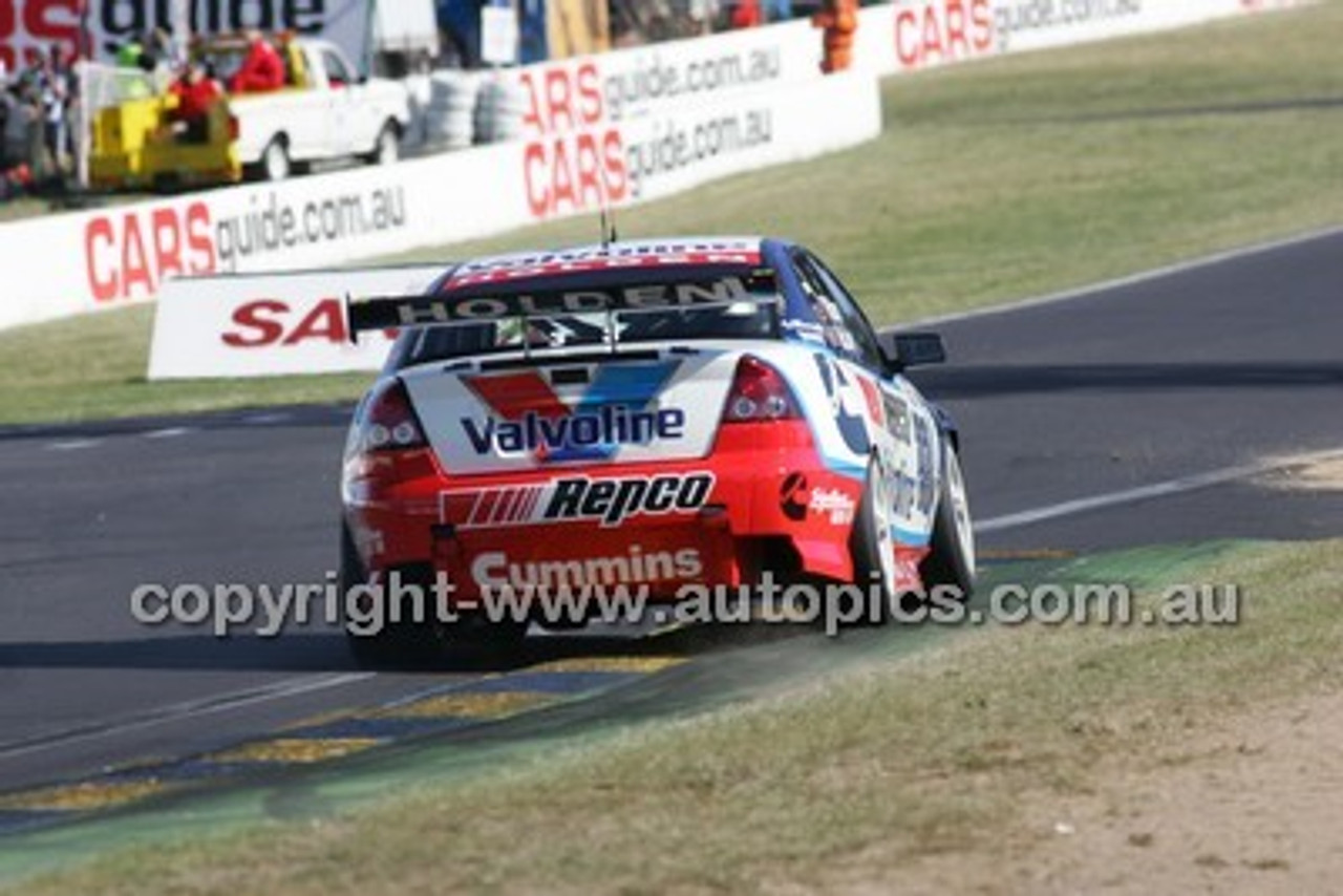 Super Cheap Auto 1000 Bathurst 8th October 2006 - Photographer Marshall Cass - Code 06-MC-B06-139