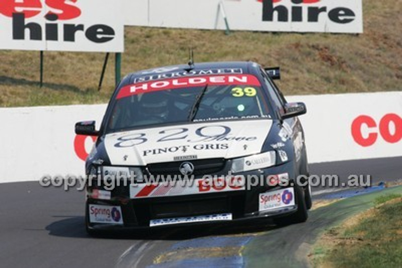 Super Cheap Auto 1000 Bathurst 8th October 2006 - Photographer Marshall Cass - Code 06-MC-B06-180