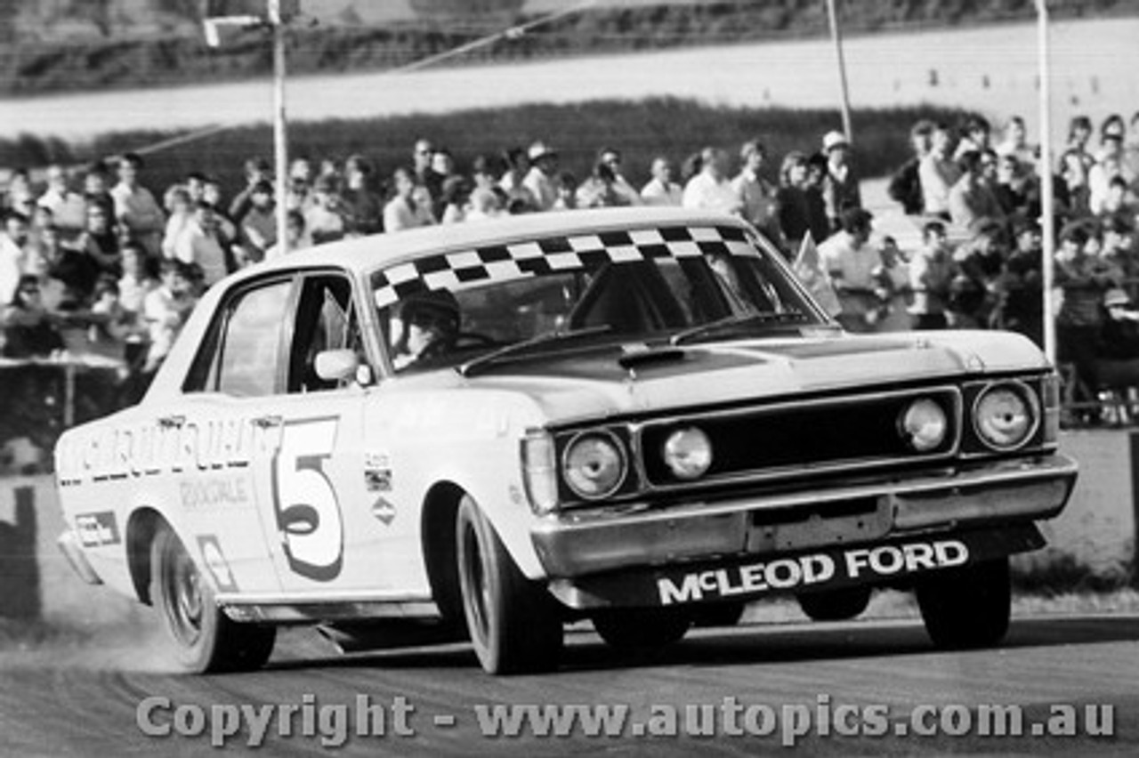 71025 - John Goss Ford Falcon GTHO Oran Park 1971