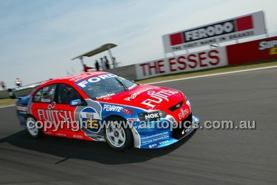 Super Cheap Auto 1000 Bathurst 8th October 2006 - Photographer Marshall Cass - Code 06-MC-B06-438
