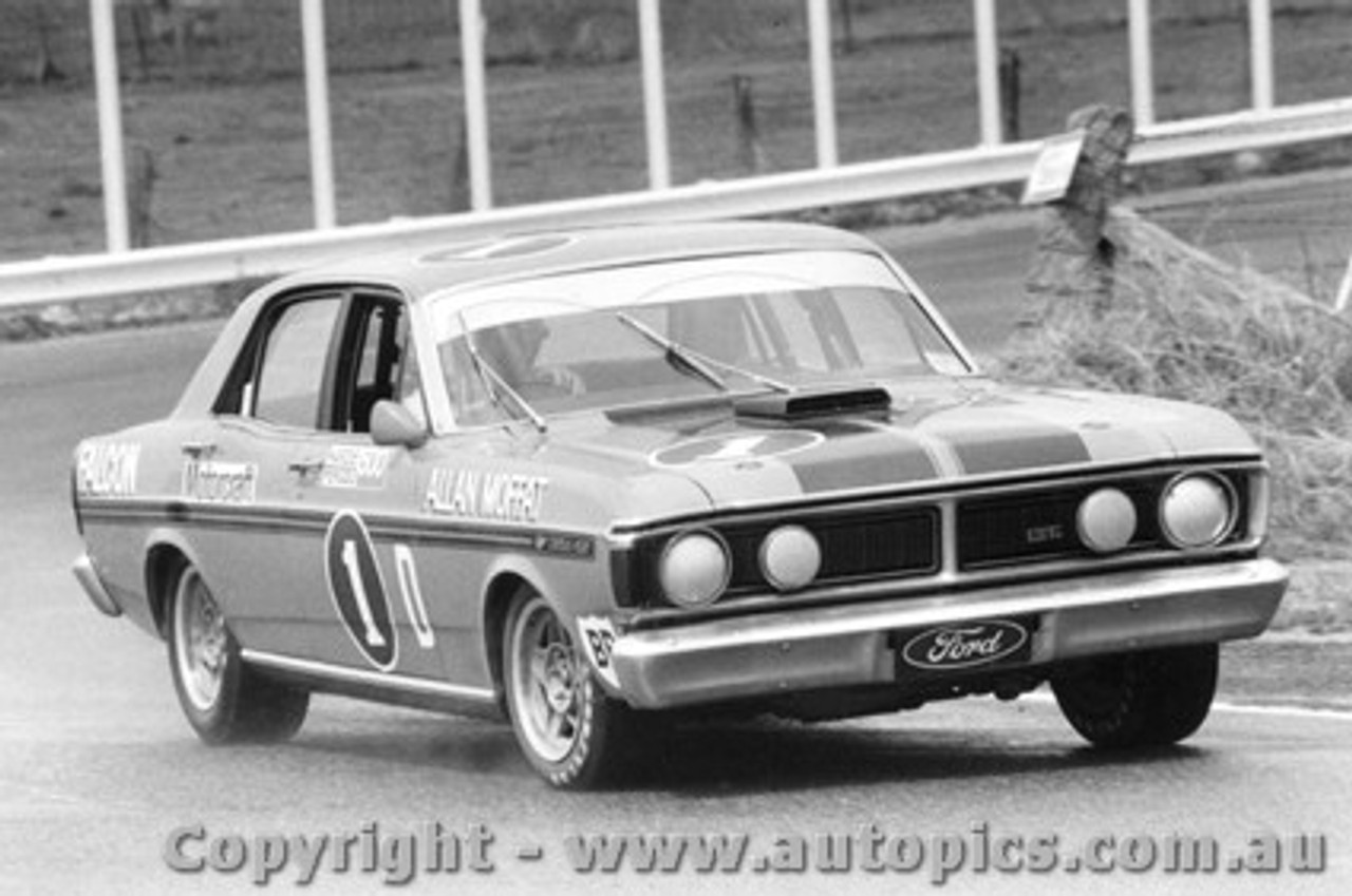 72714 - Allan Moffat - Ford Falcon GTHO Phase 3 - Bathurst 1972