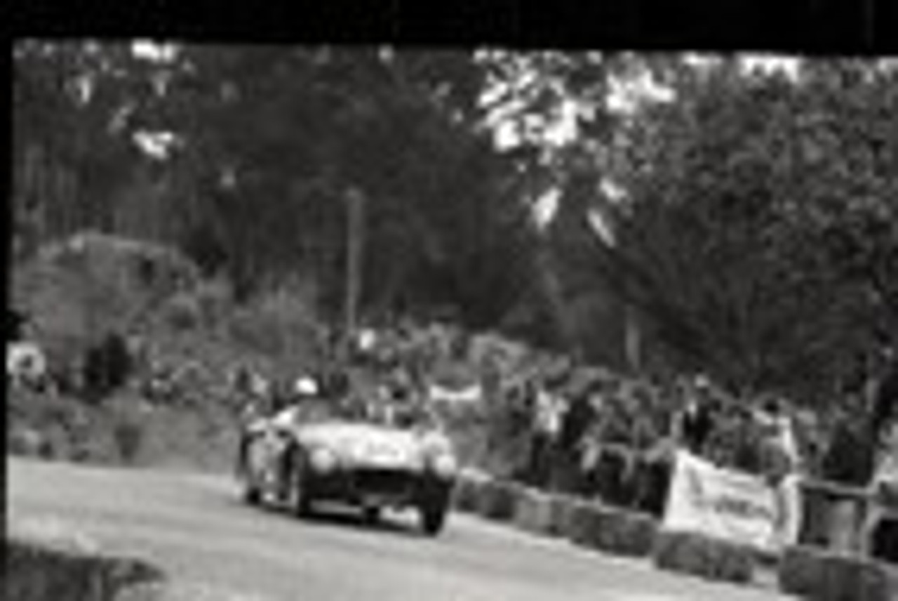 Hepburn Springs Hill Climb 1959 - Photographer Peter D'Abbs - Code 599120