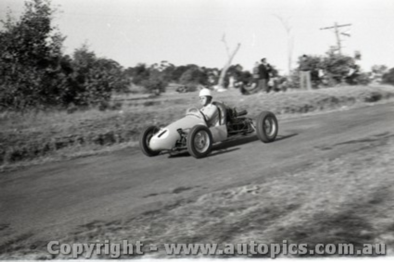 Rob Roy HillClimb 1959 - Photographer Peter D'Abbs - Code 599132