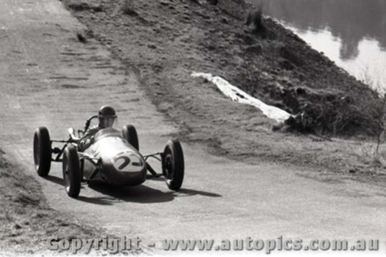 Rob Roy HillClimb 1959 - Photographer Peter D'Abbs - Code 599155