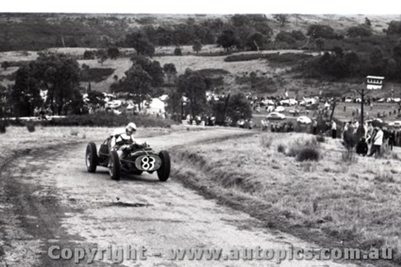 Rob Roy HillClimb 1959 - Photographer Peter D'Abbs - Code 599182