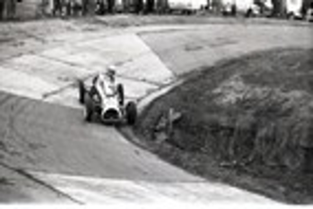 Templestowe HillClimb 1959 - Photographer Peter D'Abbs - Code 599281