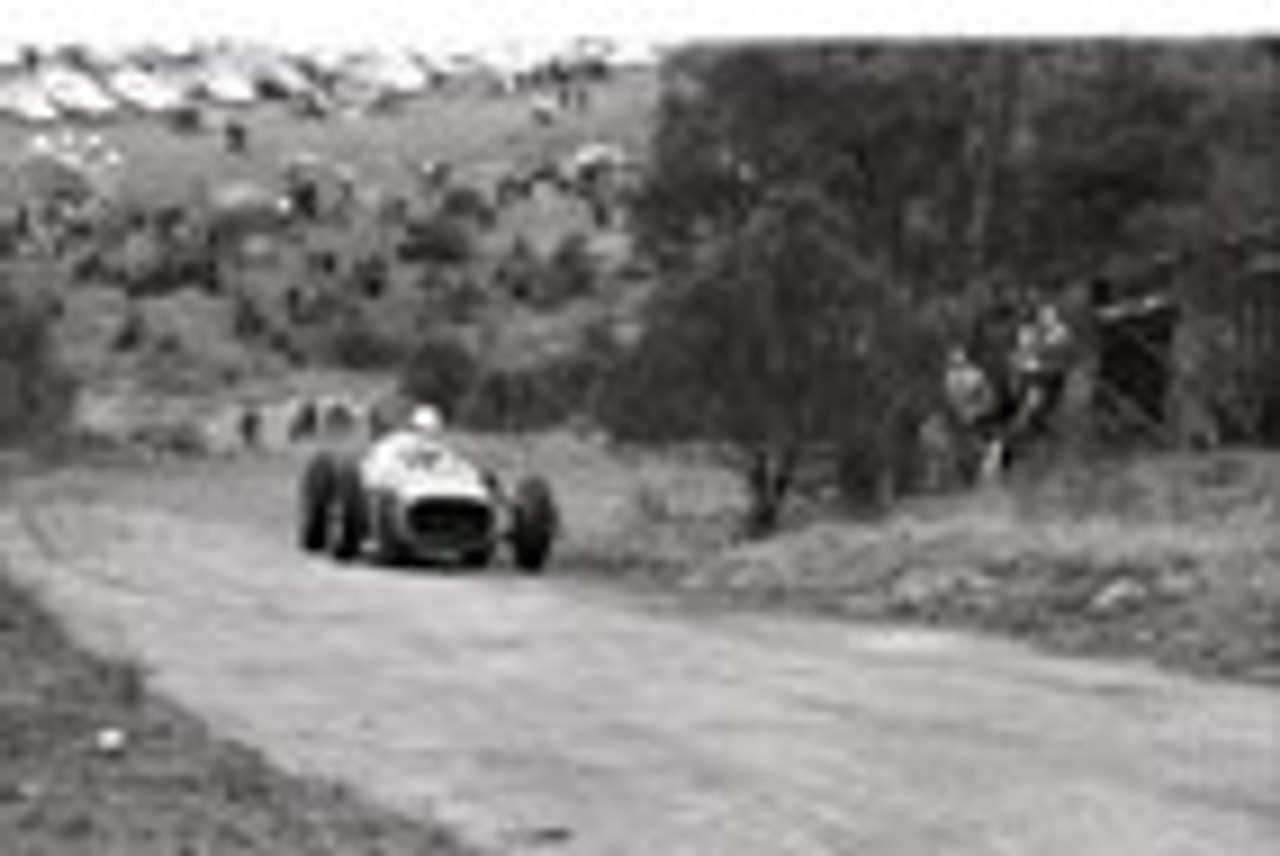 Templestowe HillClimb 1959 - Photographer Peter D'Abbs - Code 599345