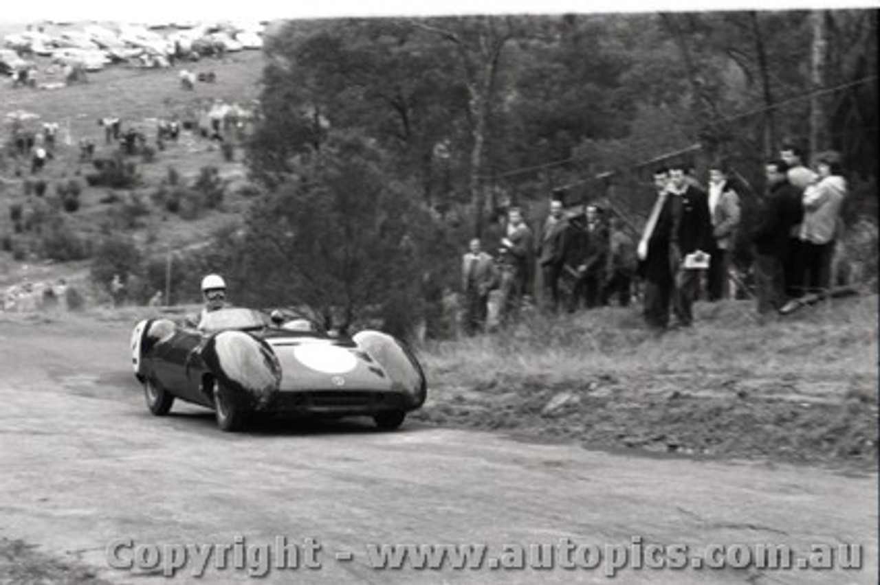 Templestowe HillClimb 1959 - Photographer Peter D'Abbs - Code 599346