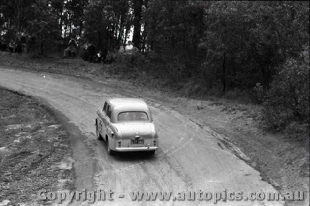 Templestowe HillClimb 1959 - Photographer Peter D'Abbs - Code 599355