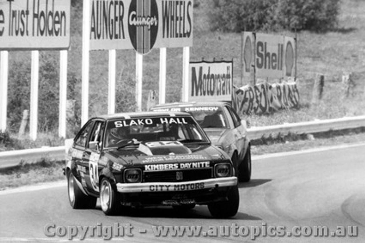 78728 - Slako / Hall - Torana SLR 5000 - Bathurst 1978