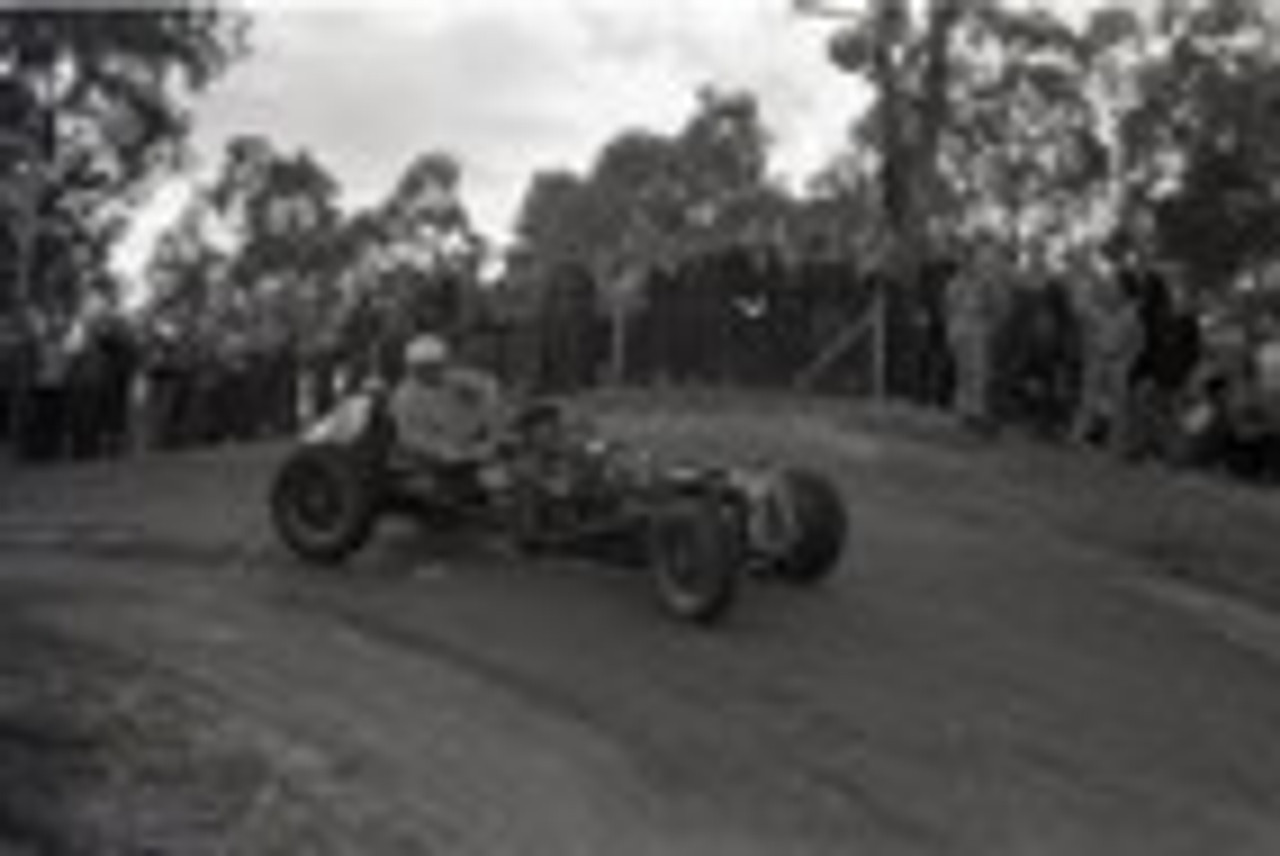 Templestowe HillClimb 1959 - Photographer Peter D'Abbs - Code 599412