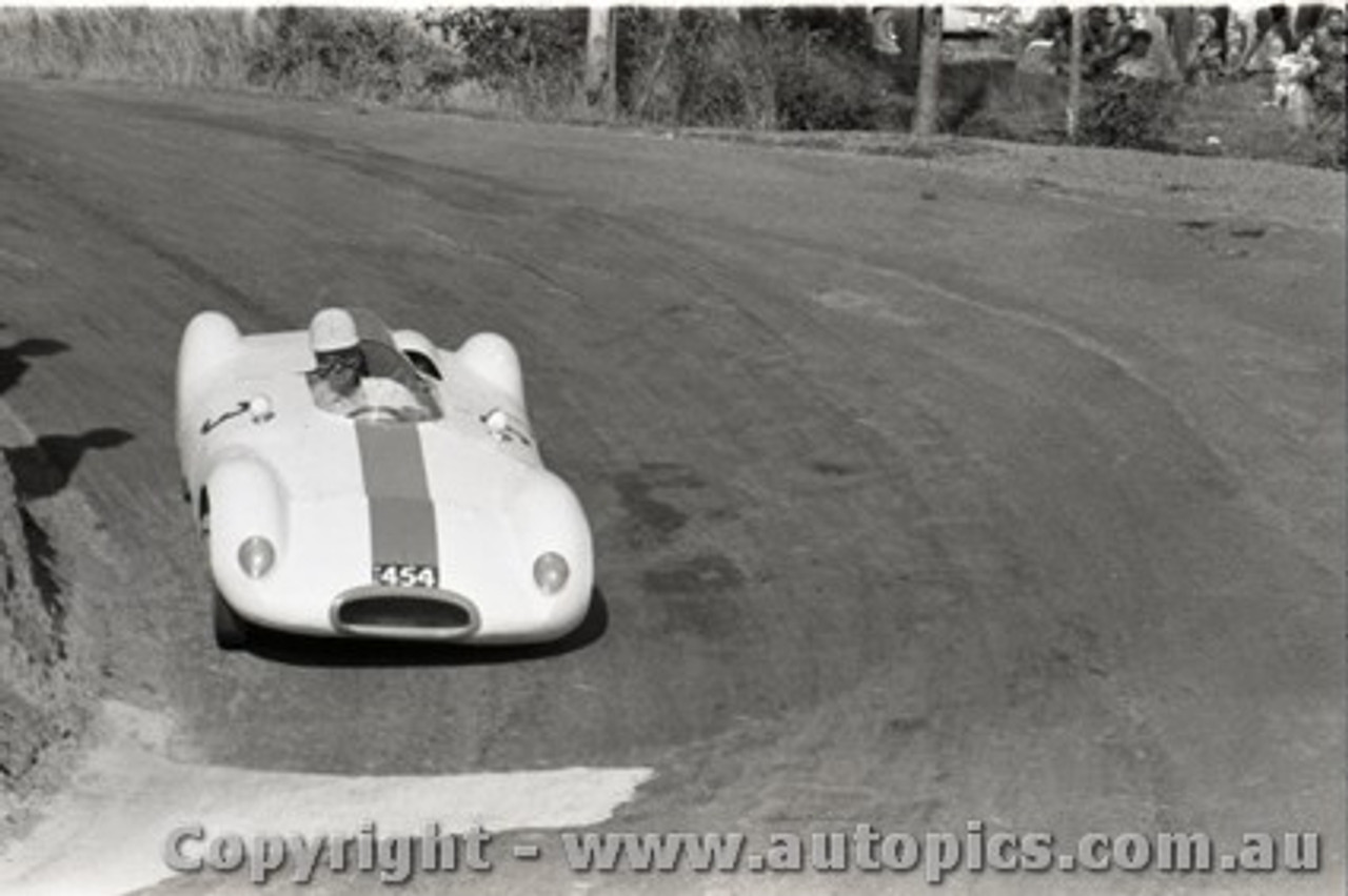 Templestowe HillClimb 1959 - Photographer Peter D'Abbs - Code 599427