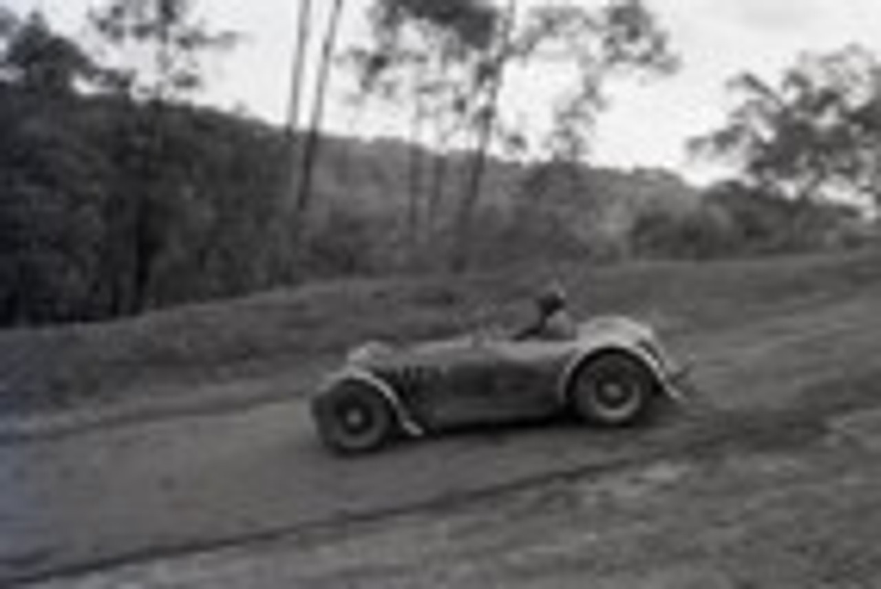 Templestowe HillClimb 1959 - Photographer Peter D'Abbs - Code 599515