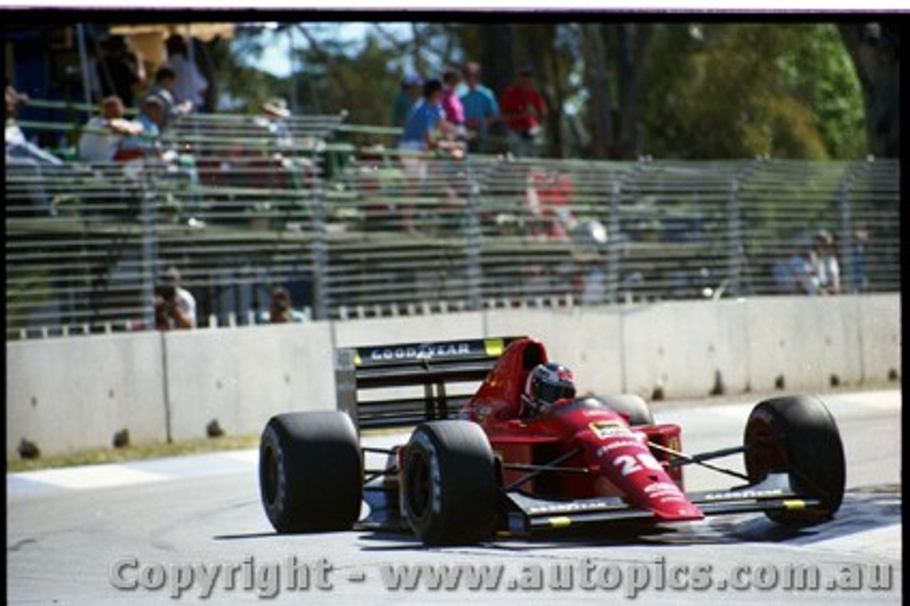 Adelaide Grand Prix Meeting 5th November 1989 - Photographer Lance J Ruting - Code AD51189-35