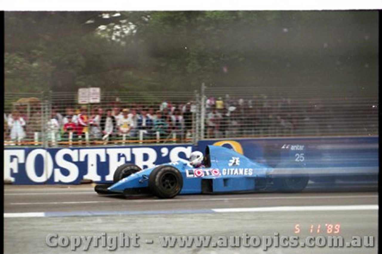 Adelaide Grand Prix Meeting 5th November 1989 - Photographer Lance J Ruting - Code AD51189-353