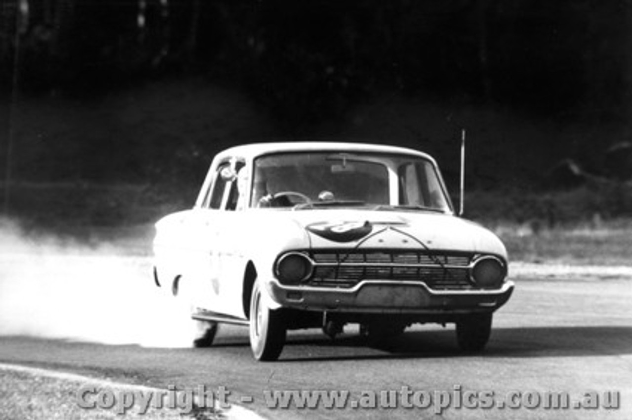 65021 - Bob Blattman - Ford Falcon XL - Warwick Farm 1965 - Photographer Lance Ruting