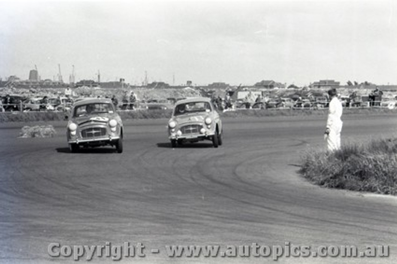 All of 1958 Fishermans Bend - Photographer Peter D'Abbs - Code FB1958-239