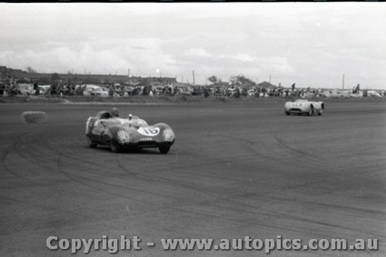 All of 1958 Fishermans Bend - Photographer Peter D'Abbs - Code FB1958-264