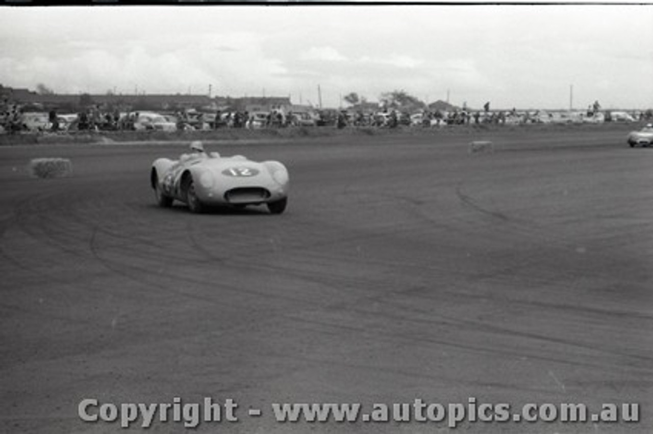 All of 1958 Fishermans Bend - Photographer Peter D'Abbs - Code FB1958-265