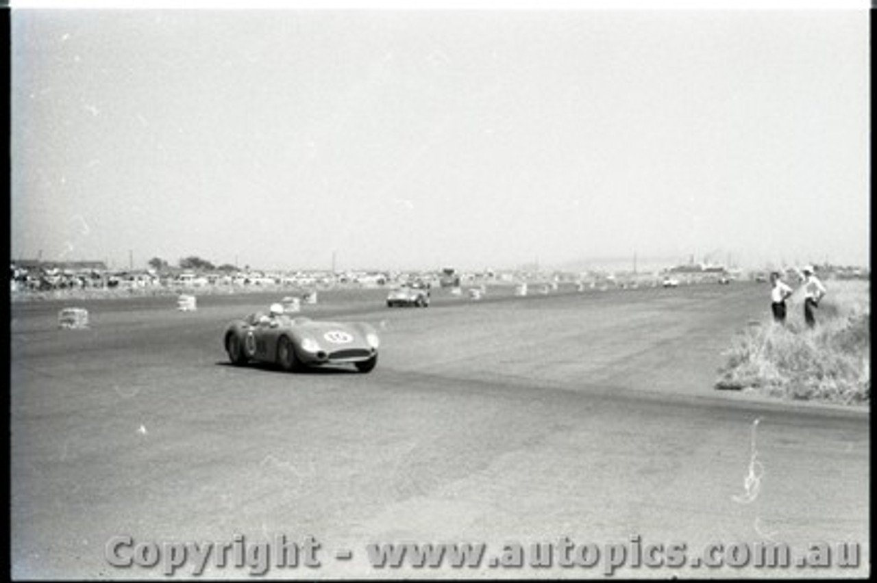 Fishermans Bend Febuary 1959 -  Photographer Peter D'Abbs - Code FB0259-78