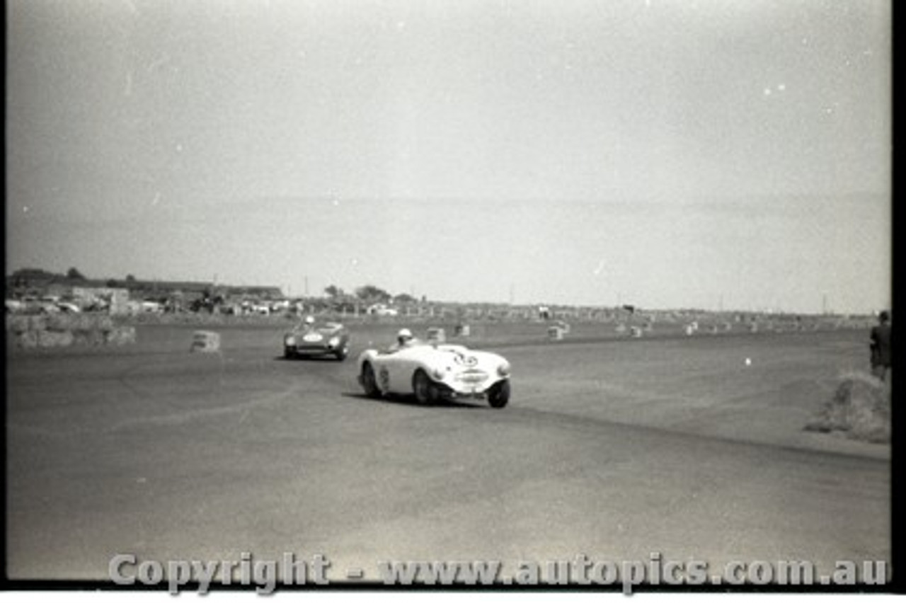 Fishermans Bend Febuary 1959 -  Photographer Peter D'Abbs - Code FB0259-96