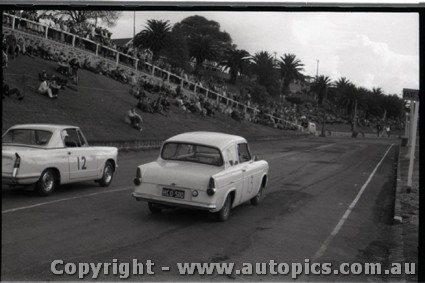 Geelong Sprints 28th August 1960 - Photographer Peter D'Abbs - Code G28860-17