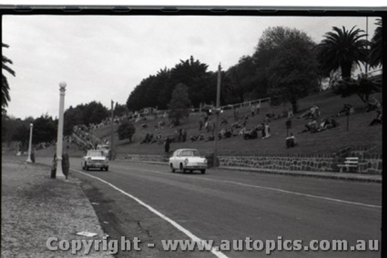 Geelong Sprints 28th August 1960 - Photographer Peter D'Abbs - Code G28860-39