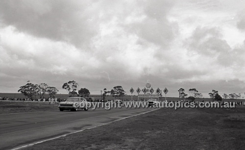 Calder 1966 - Photographer Peter D'Abbs - Code 66-PD-C-080