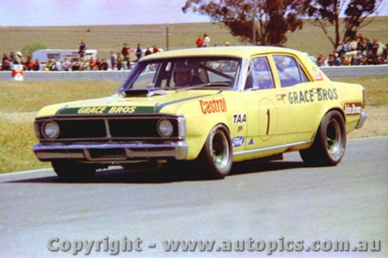 72041 - Ian  Pete  Geoghegan - Super Falcon - Calder 1972