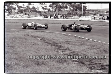 Calder 1969 - Photographer Peter D'Abbs - Code 69-PD-C17869-058
