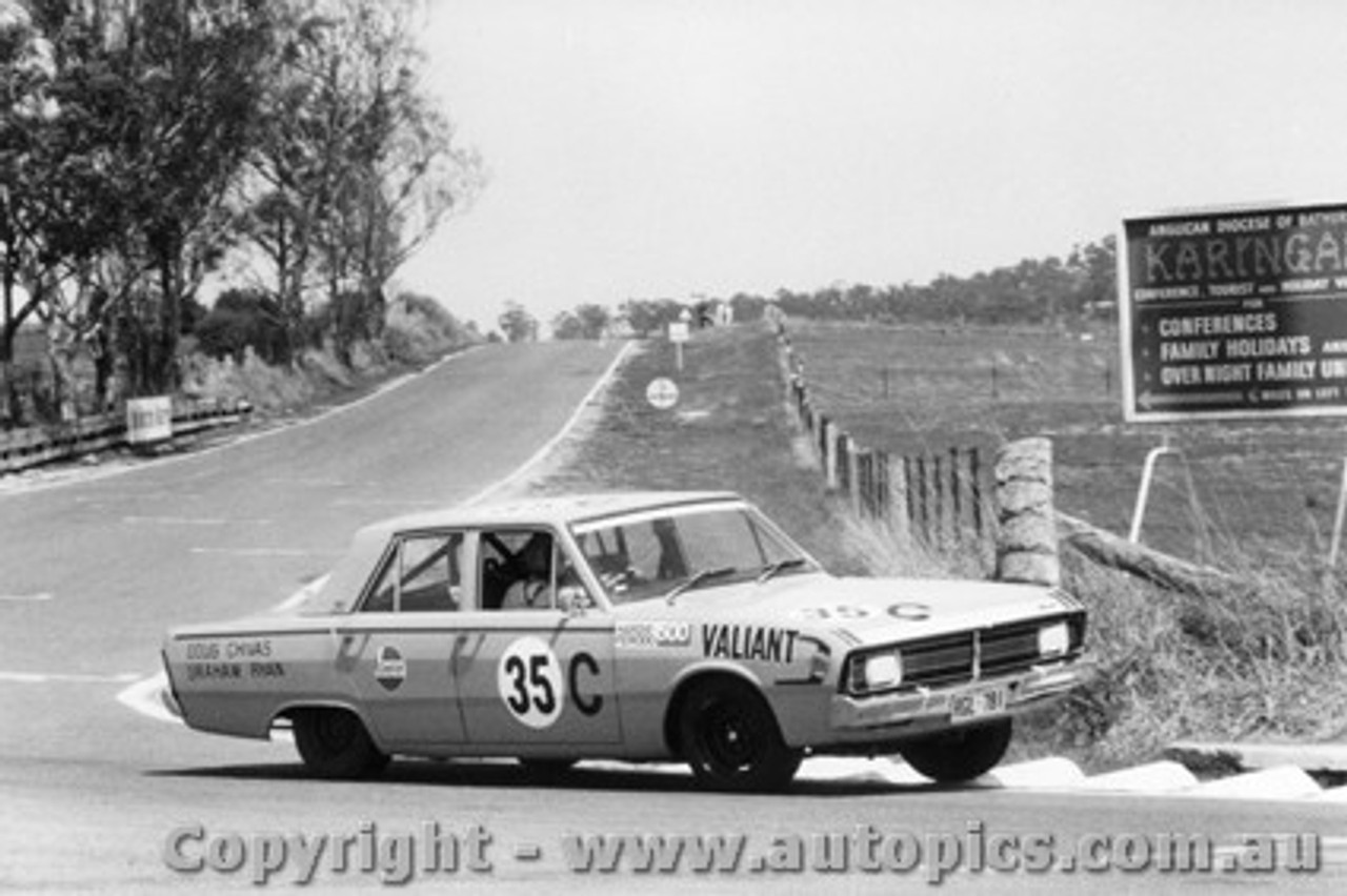 70718 - D. Chivas / G. Ryan  -  Bathurst 1970 -  Chrysler Valiant Pacer