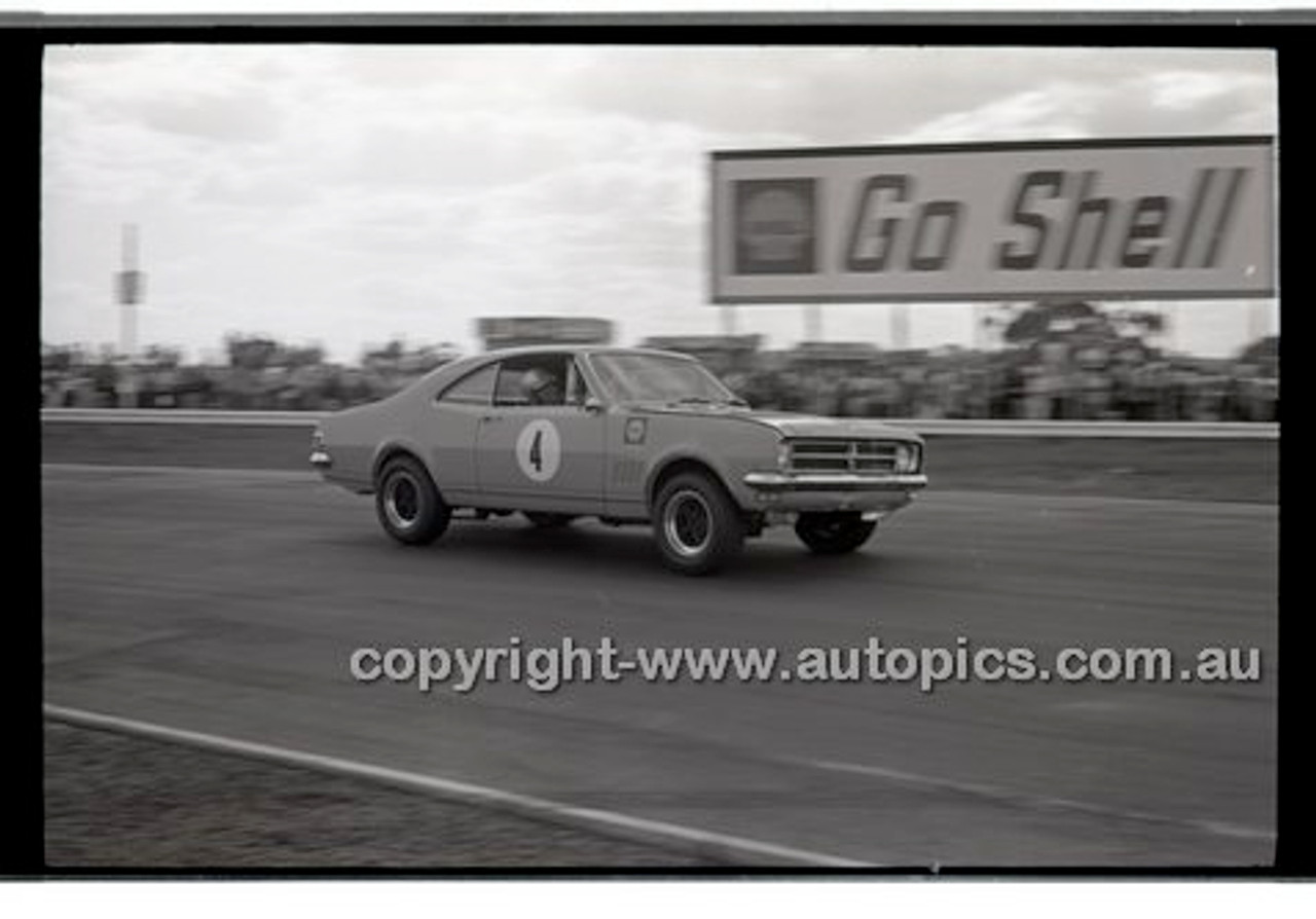 Calder 1969 - Photographer Peter D'Abbs - Code 69-PD-C17869-221