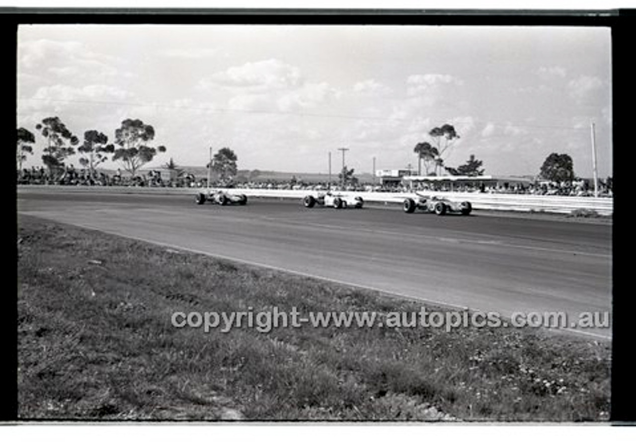 Calder 1969 - Photographer Peter D'Abbs - Code 69-PD-C17869-224