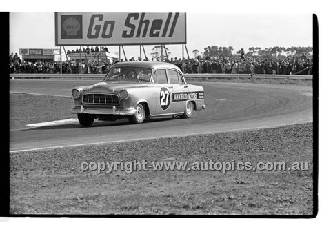 Calder 1969 - Photographer Peter D'Abbs - Code 69-PD-C19169-193