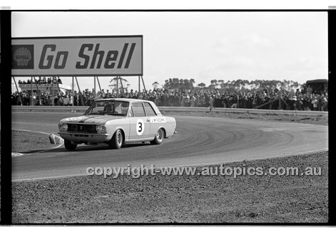 Calder 1969 - Photographer Peter D'Abbs - Code 69-PD-C19169-201
