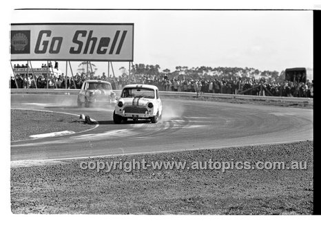 Calder 1969 - Photographer Peter D'Abbs - Code 69-PD-C23369-018