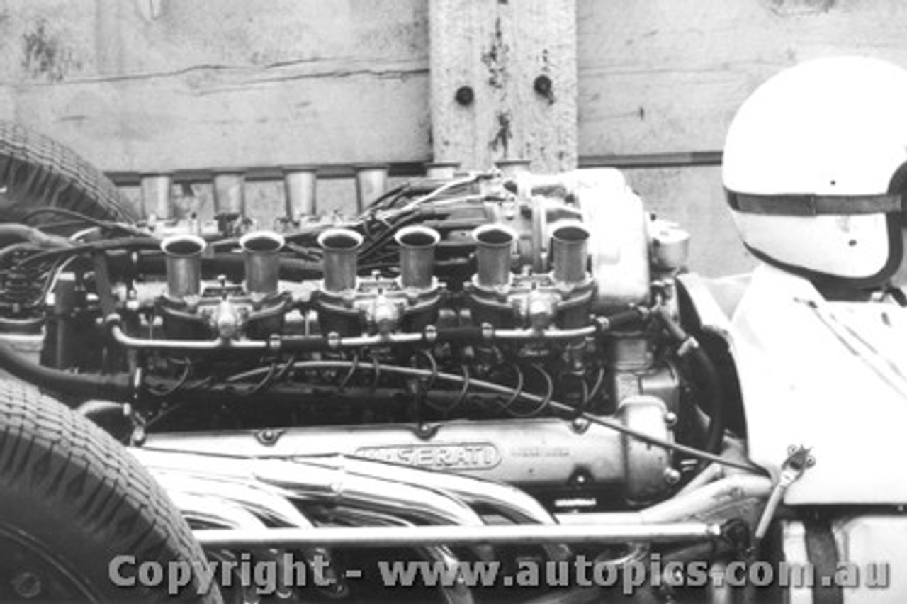 66521 - F. Gardner - Repco Brabham Maserati - Warwick Farm 1966 - Photographer Lance Ruting