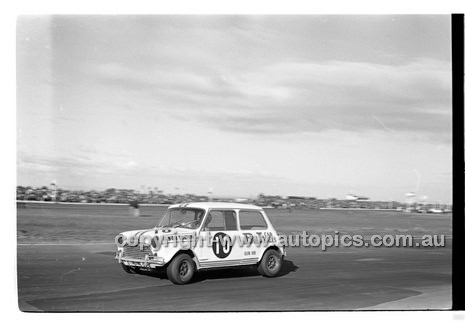 Calder 1969 - Photographer Peter D'Abbs - Code 69-PD-C23369-046
