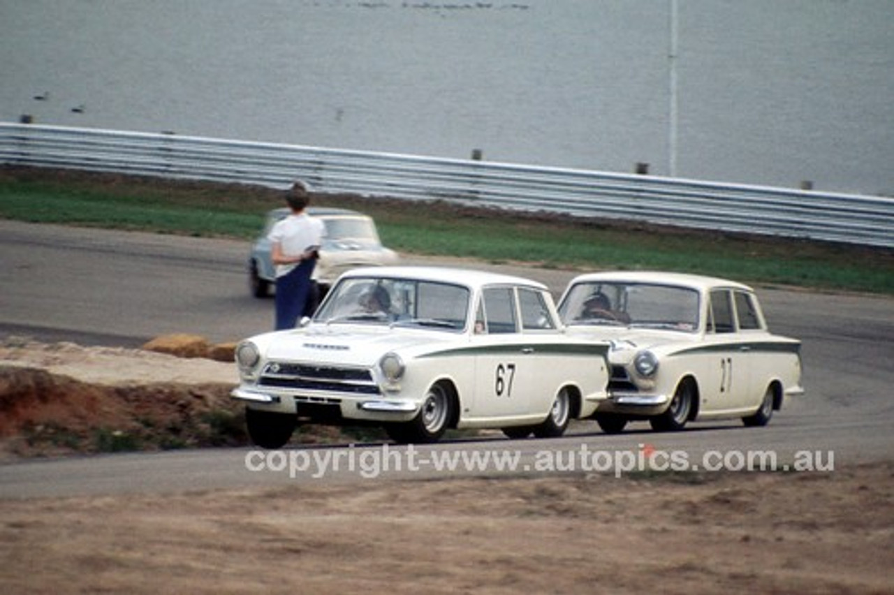 65128 - Max Volkers & Brian Michelmore Lotus Cortina - Lakeside 1965- Photographer John Stanley