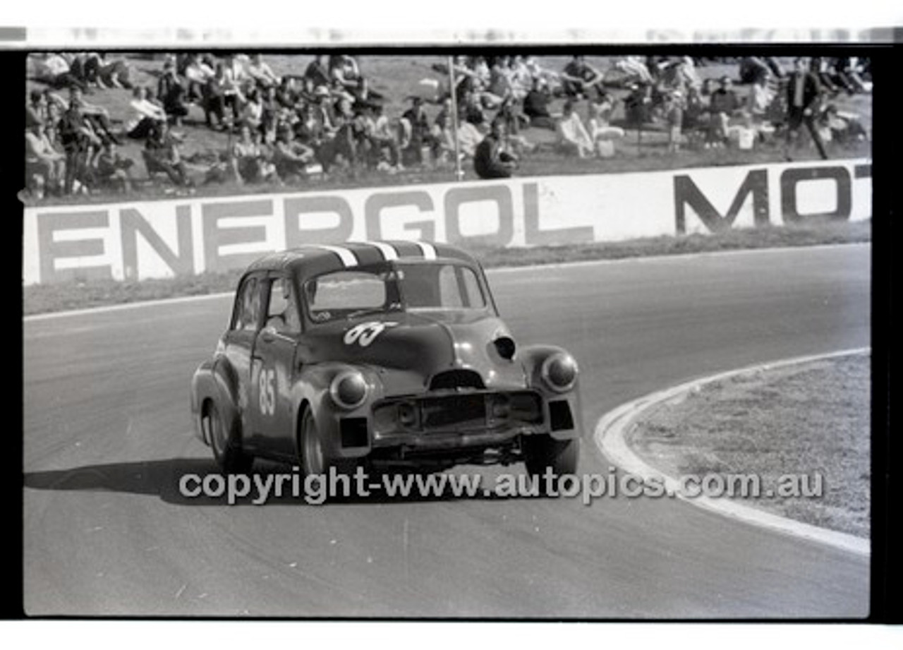 Oran Park 10th August 1969 - Code 69-OP10869-105