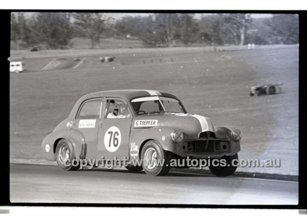 Oran Park 10th August 1969 - Code 69-OP10869-358
