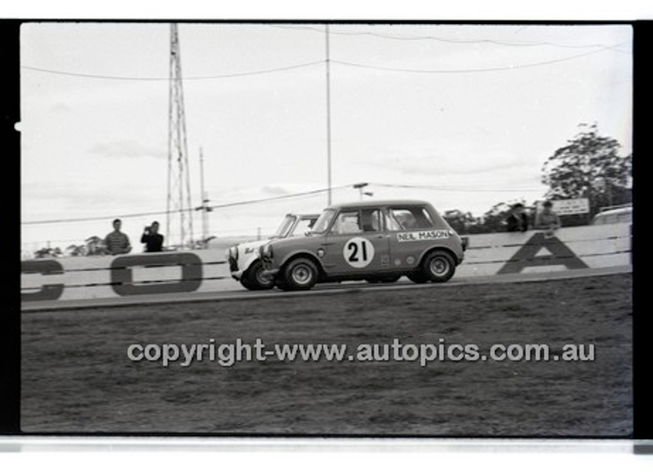Oran Park 18th May 1969 - Code 69-OP18569-376