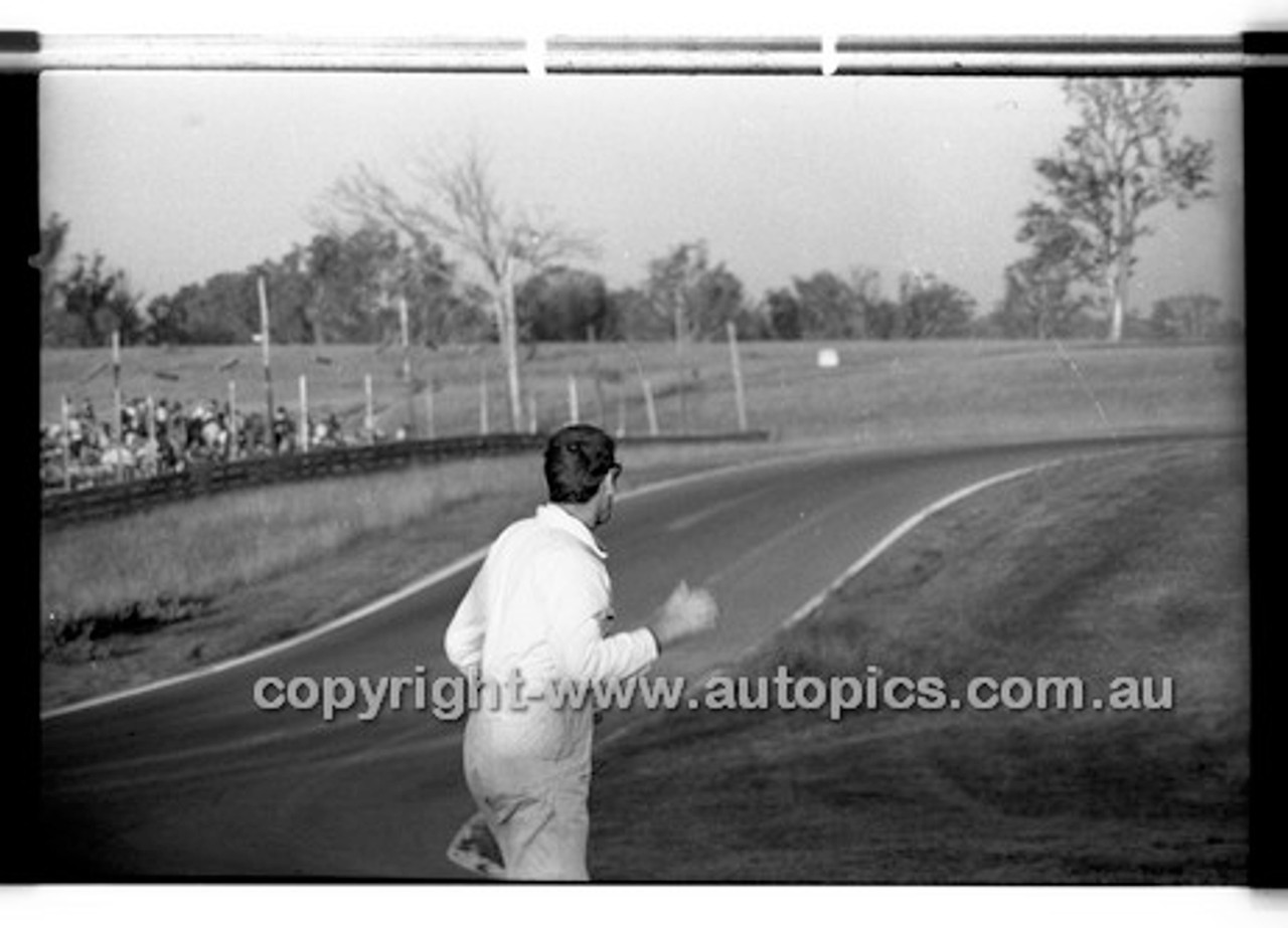 Oran Park 20th April 1969 - Code 69-OP20469-440