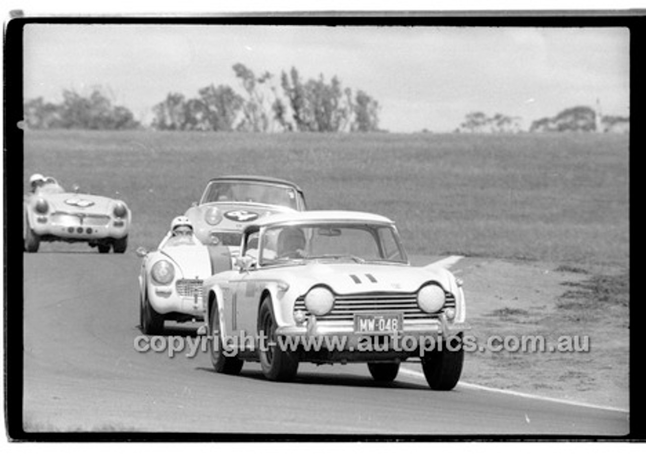 Oran Park 21st September 1969 - Code 69-OP21969-428